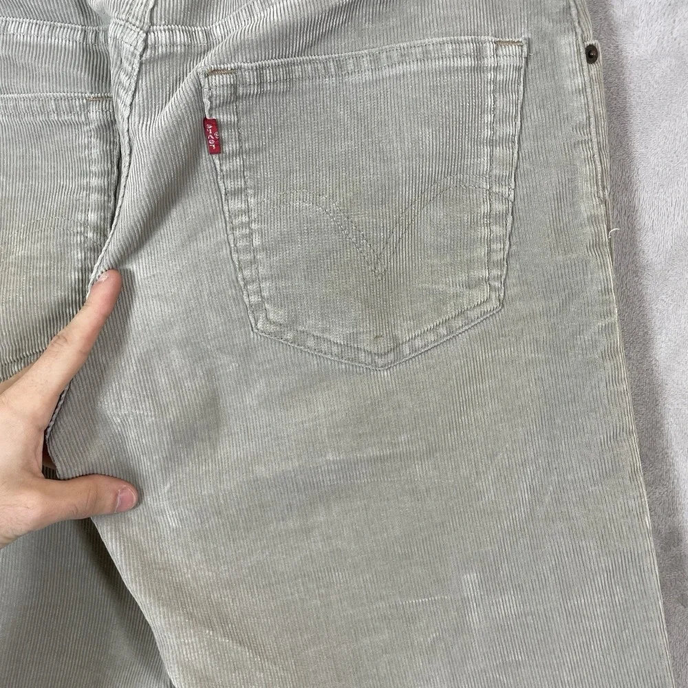 Vtg Levis 559 Corduroy Pants Mens 32x32 SAMPLE GARMENT Rare Relaxed Straight